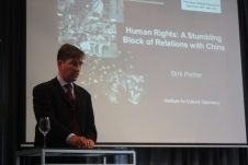 2011_09 Sino-Global Discourse 100.jpg