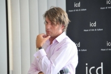 151.jpg