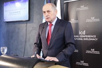J�n_Čarnogursk�_Annual2016.jpg