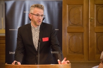 jonas eder hansen (2).jpg