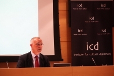 2011_09 A World without Walls 096.jpg