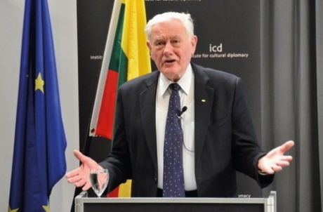 Valdas Adamkus .jpg