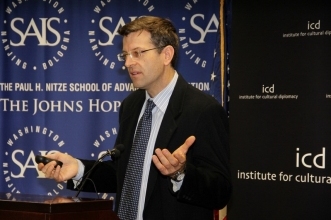 Andrew Bennett.jpg