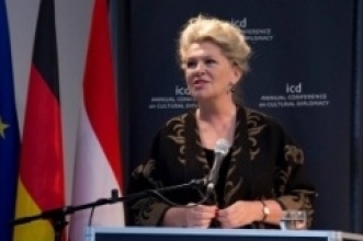 katalin.jpg