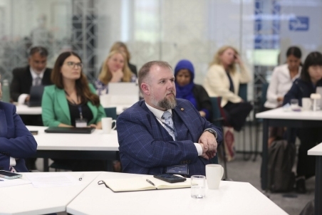 202509_SF_Audience-Meetings_012.jpg