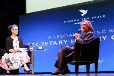 04-Hilary-Event-Photos-Hilaryevent15.jpg