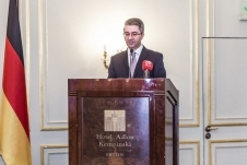 Azer (377).jpg
