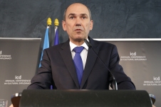 Janez_Jansa_Annual2016.jpg