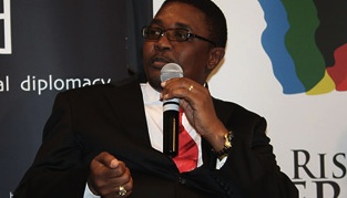 Walter Mzembi.jpg